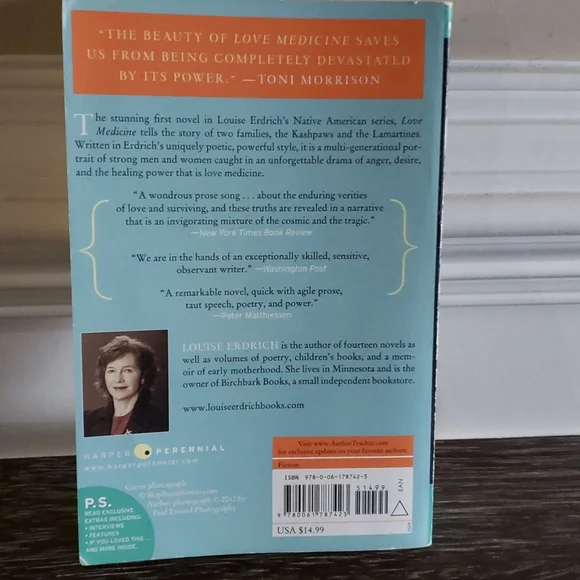 Love Medicine by Louise Erdrich Paperback - Picture 2 of 4